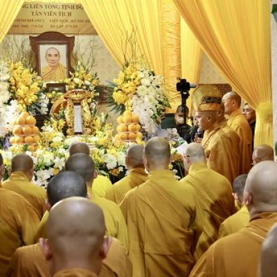 Lễ nhập kim quan Trưởng lão Hòa thượng Thích Giác Quang